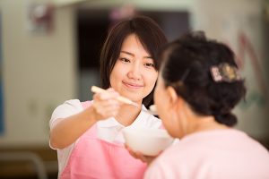 食事介助の様子